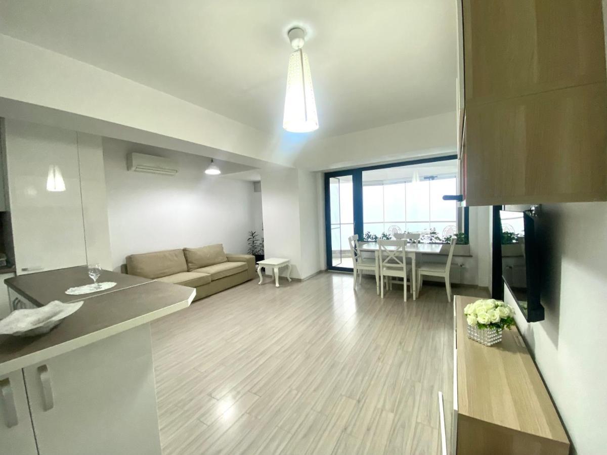 House - Apartment *